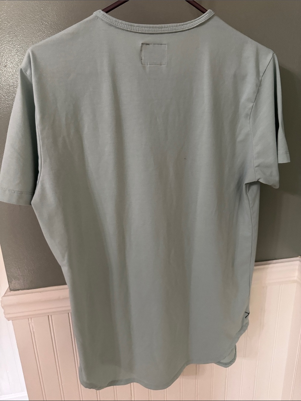 Cuts AO Elongated Tee Men's Stormy Sea Crewneck T-Shirt Medium - Picture 4 of 5